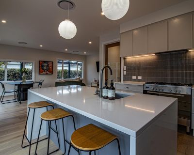 Liz-Kitchen-3-Web