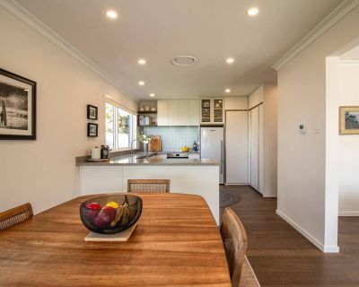 Victoria Dining to Kitchen Web_resize